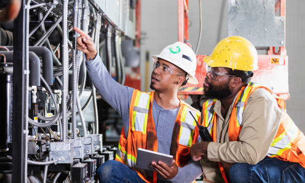 Best Licensed Electrician  in Covina, CA